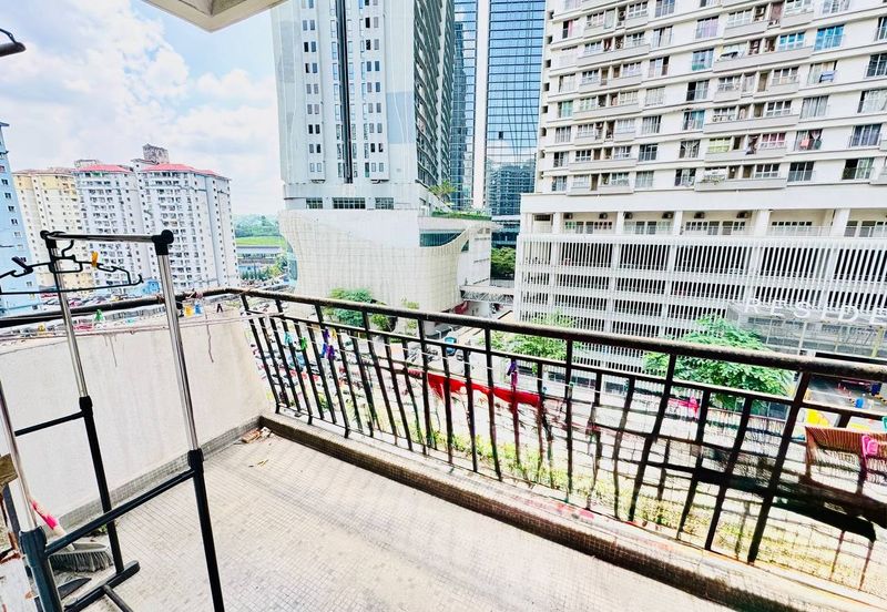 Flat PKNS, Kampung Kerinchi