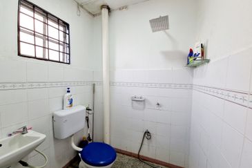 Jalan Cakera Purnama 12/19 