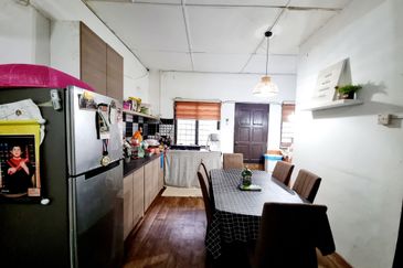 Jalan Cakera Purnama 12/19 