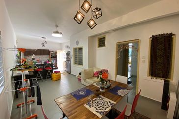 Lorong Cakera Purnama 12/13