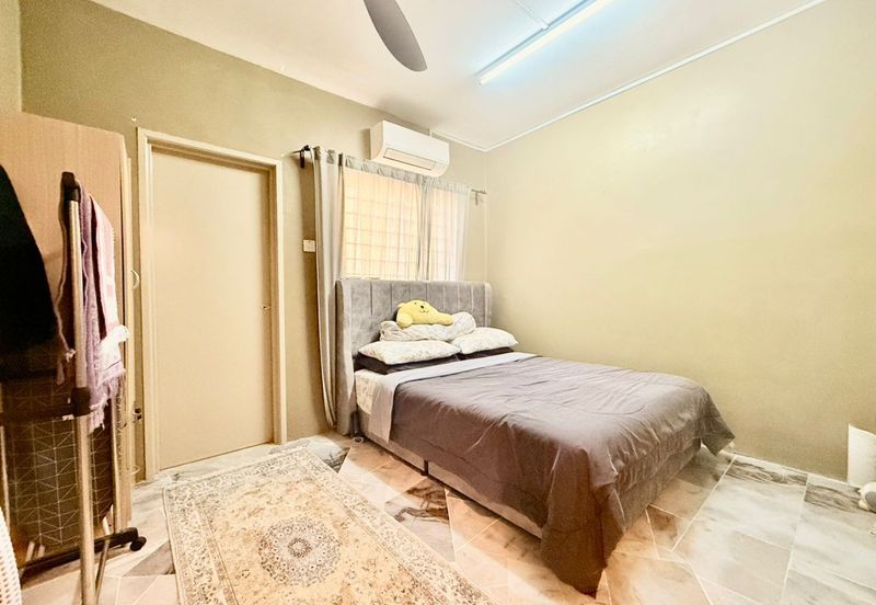 Astana Alam Apartment