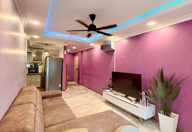 Astana Alam Apartment