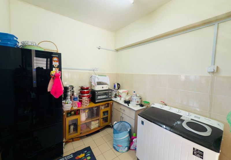 Sri Hijauan, Ukay Perdana