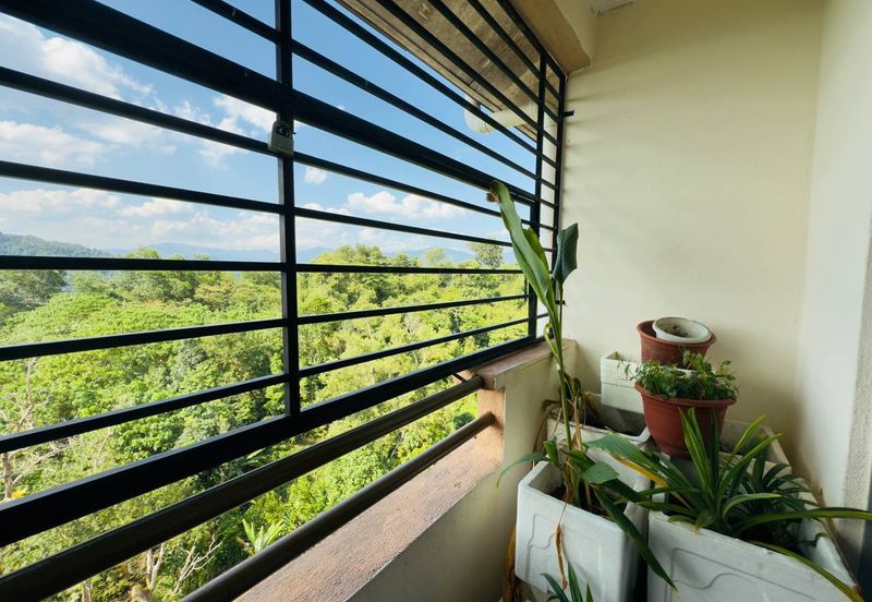 Sri Hijauan, Ukay Perdana