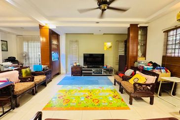 Jalan Anggerik Doritis 31/142