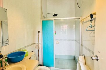 Jalan Anggerik Doritis 31/142