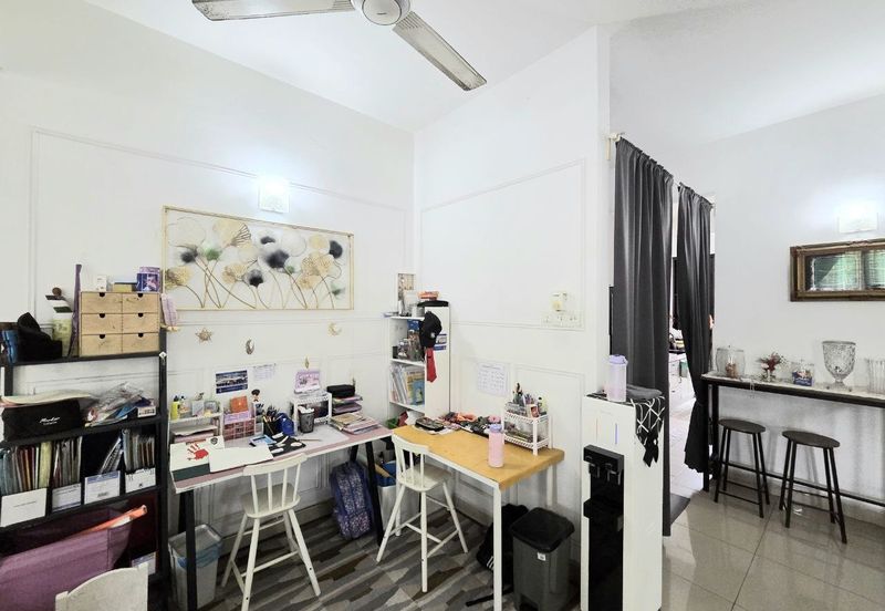 Garinia Elmina Gardens