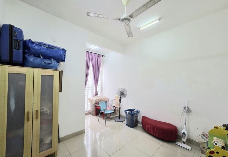 Garinia Elmina Gardens