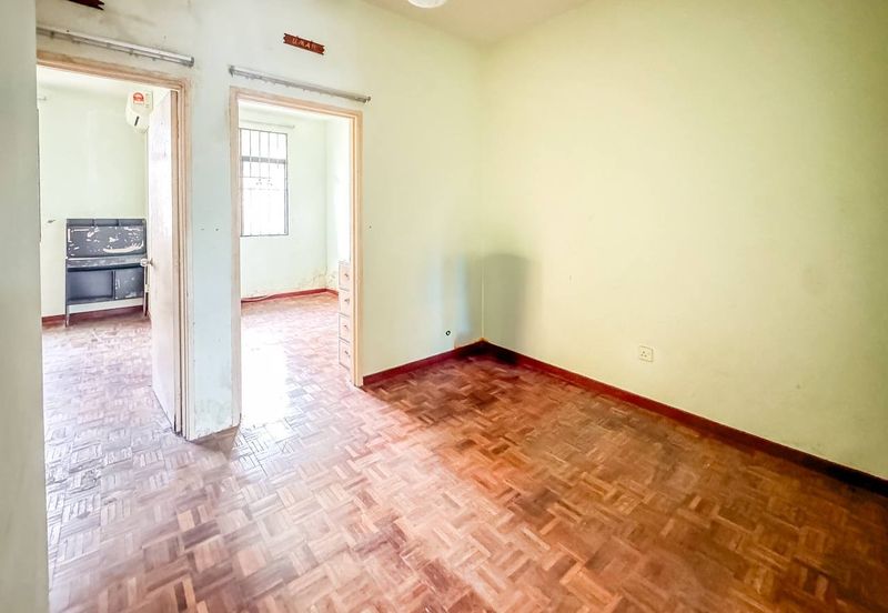 Bandar Country Homes