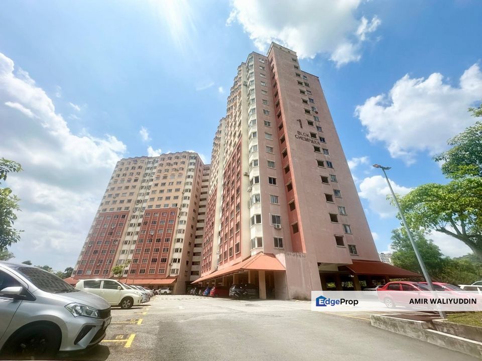 Desaminium Flora Apartment, Seri Kembangan, Selangor, Puchong South