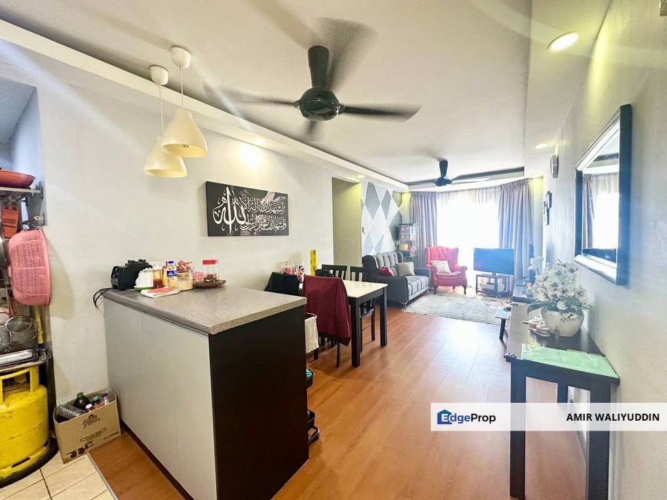 Desaminium Flora Apartment, Seri Kembangan, Selangor, Puchong South