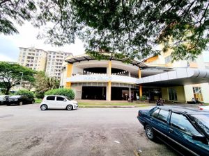 Desaria Villa Condo, Puchong for Sale @RM220,000 By AMIR WALIYUDDIN ...