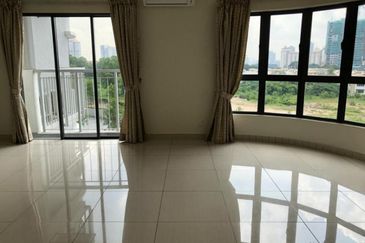 Maisson @ Platinum Apartment