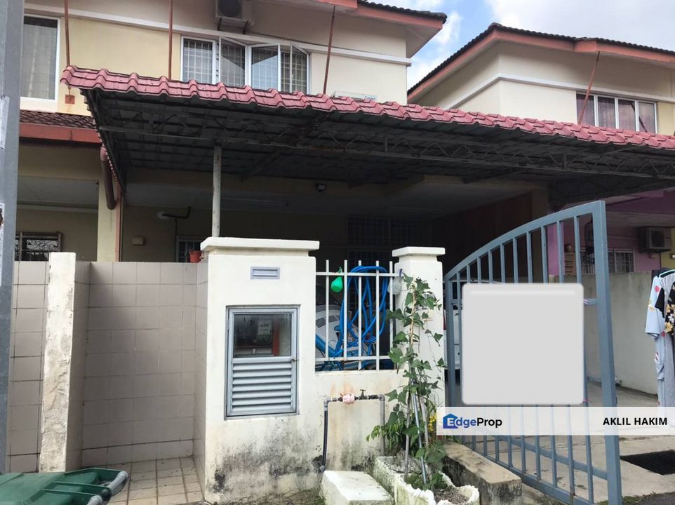 22'x70' NON BUMI Double Storey Forest Height Precint 4 Seremban Senawang FOR SALE for Sale