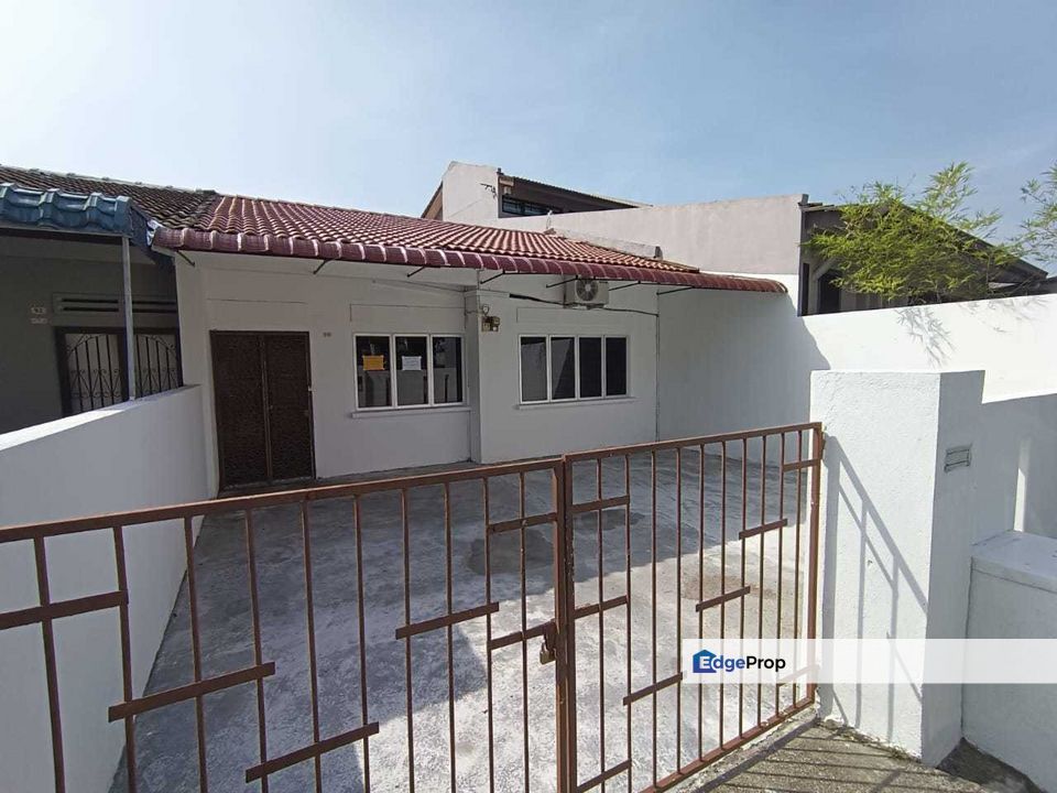 PJ Taman Paramount Single Storey House Near LRT Good Location for