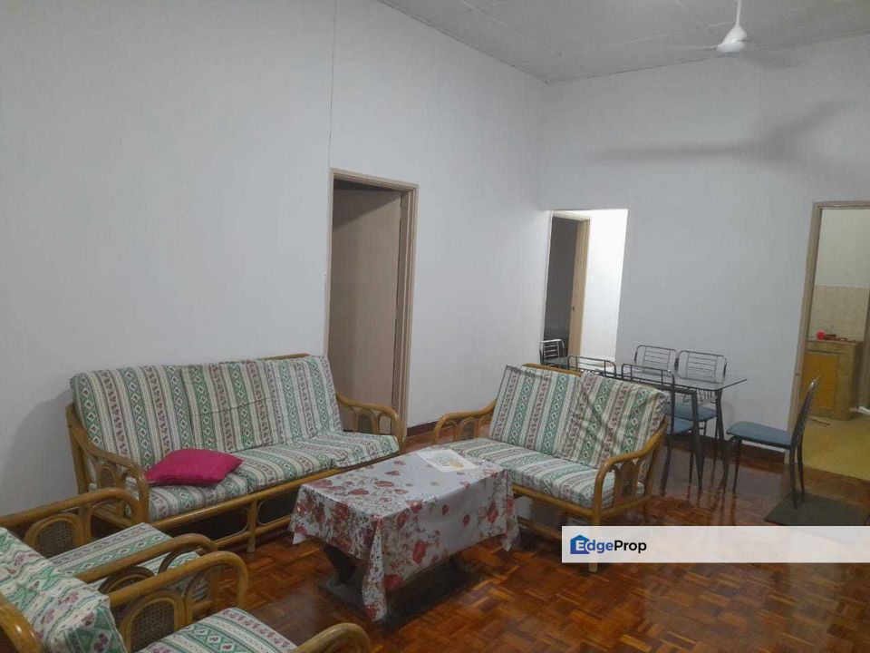 Seksyen 17 PJ Happy Apartment Fully Furnished Well Maintained for