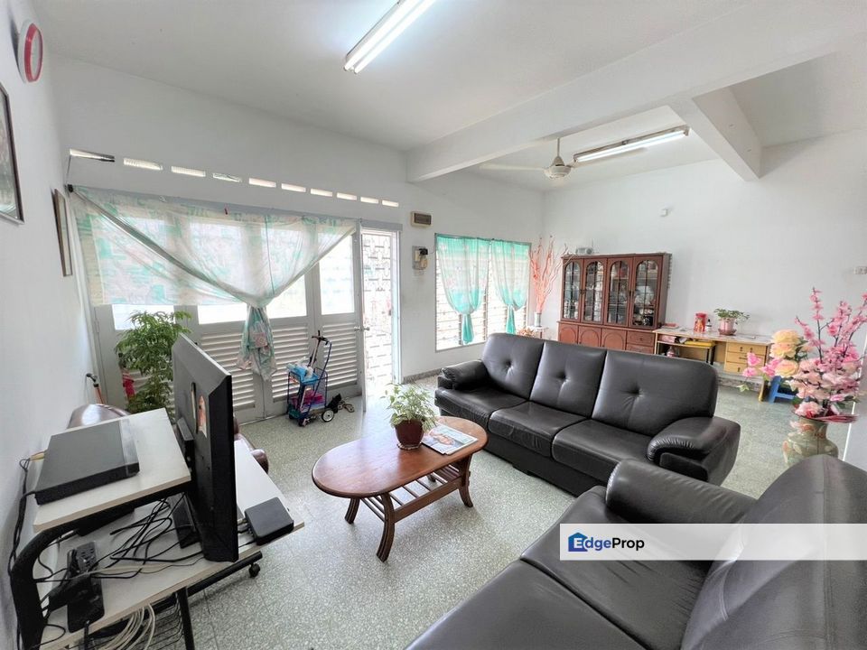 PJ SeaPark Taman Paramount Freehold Near Lrt for Sale RM980,000 By DIONNE KWOK EdgeProp.my