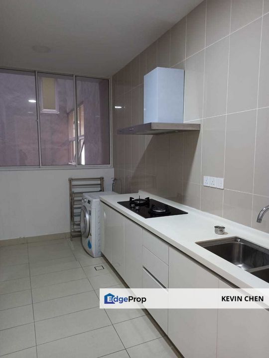 Pavilion Hilltop Mont Kiara 5 Rooms Fully Furnish Unit For Sale, Kuala Lumpur, Mont Kiara