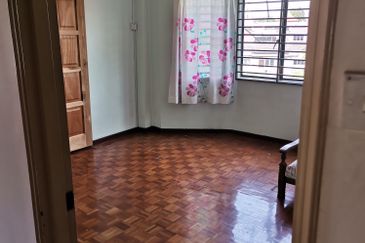 City Garden Orchid Court