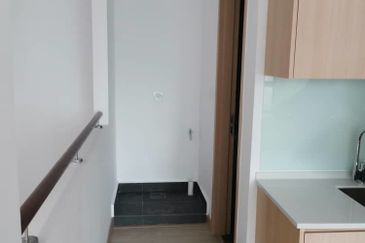 The Colony by Infinitum