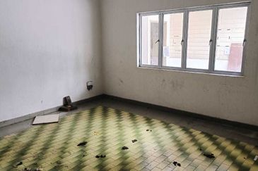 Kampung Pandan Bungalow Unit For Sale