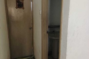 Kampung Pandan Bungalow Unit For Sale