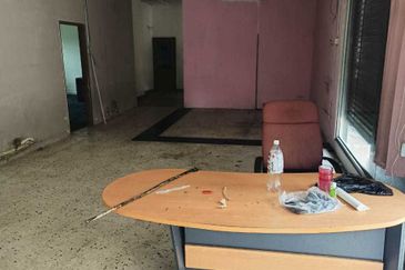 Kampung Pandan Bungalow Unit For Sale