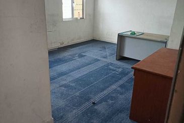 Kampung Pandan Bungalow Unit For Sale