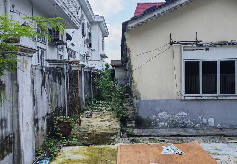 Kampung Pandan Bungalow Unit For Sale
