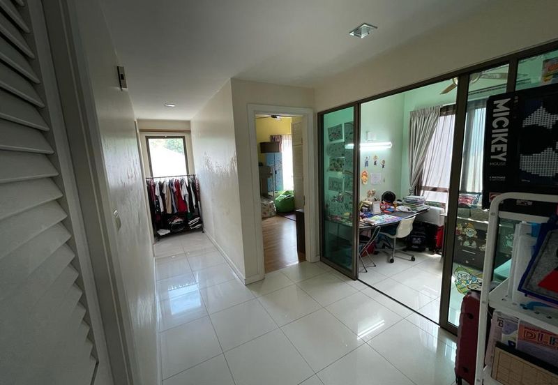 Ara Hill Condominium