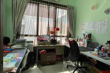 Ara Hill Condominium