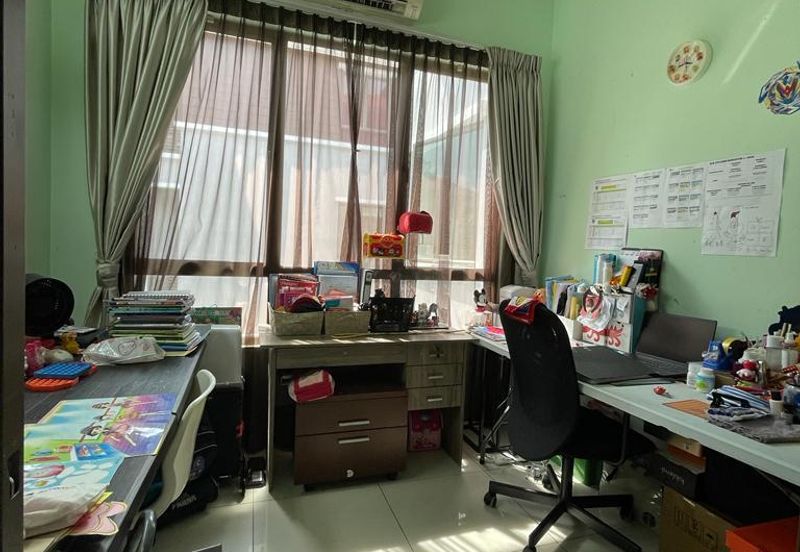 Ara Hill Condominium