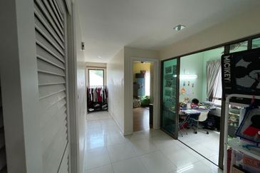 Ara Hill Condominium