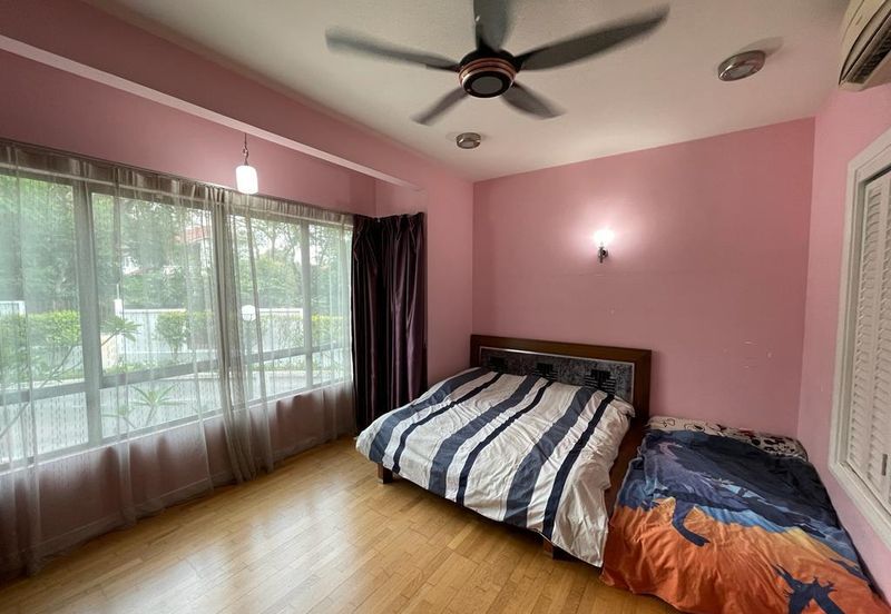 Ara Hill Condominium