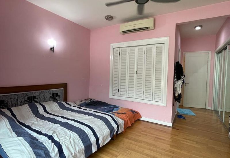 Ara Hill Condominium