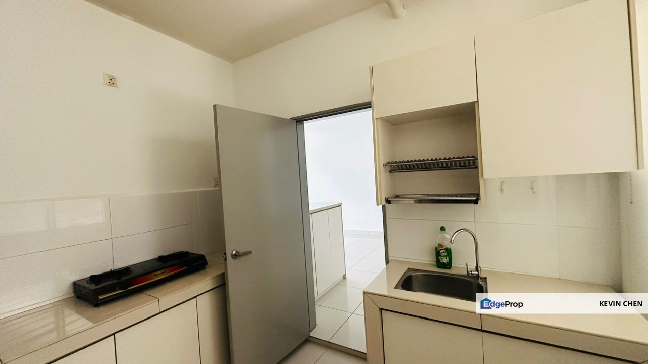 You Vista Cheras 4 Rooms Partially Furnish Unit For Sale, Selangor, Batu 9th Cheras