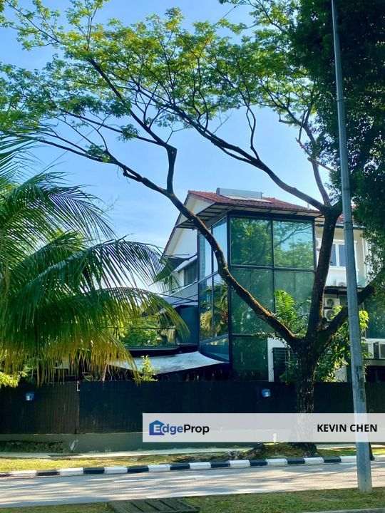 Bukit Jalil Taman Esplanad 2.5Storey Corner House For Sale for Sale