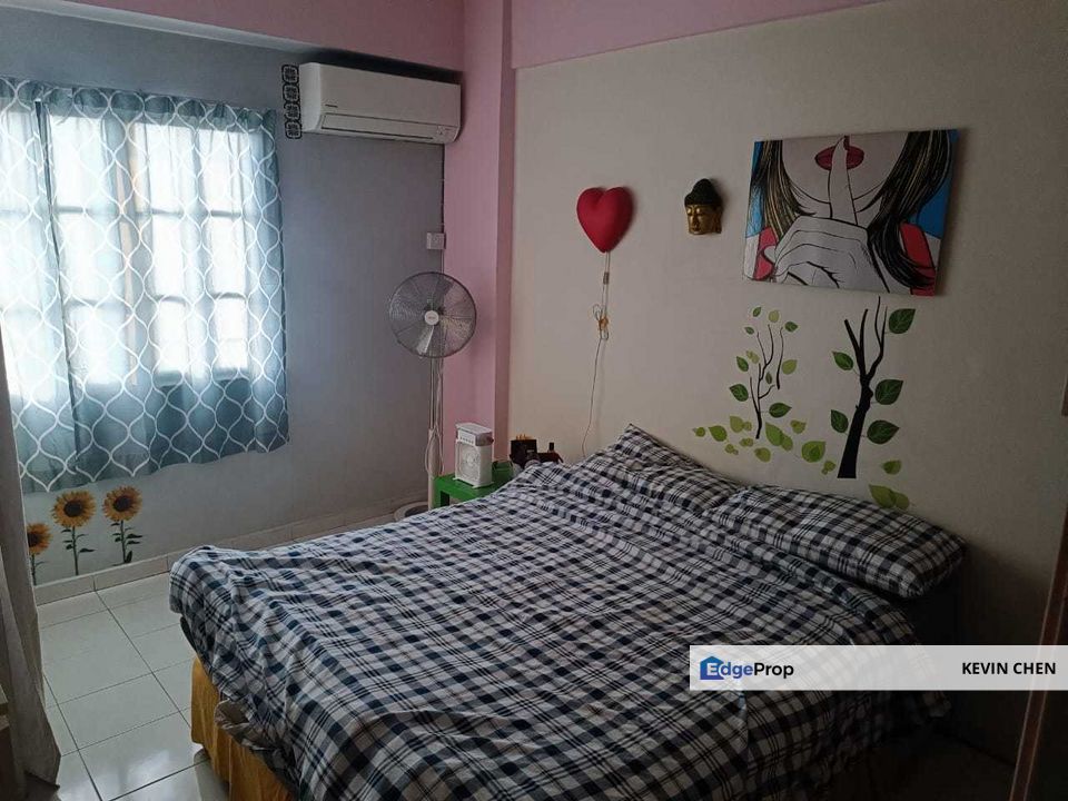 Bayu Tasik Condo 3 Rooms Unit For Sale, Kuala Lumpur, Cheras