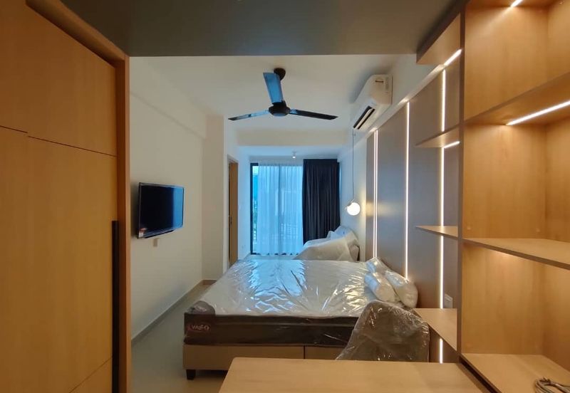 The Colony by Infinitum