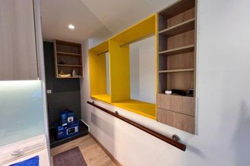 The Colony by Infinitum