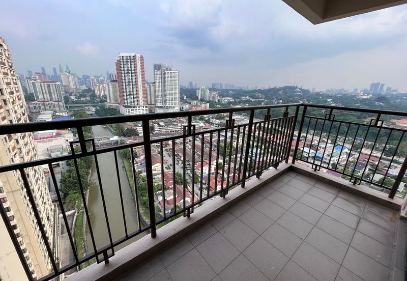 Rivercity Condominium