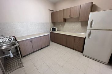 Rivercity Condominium