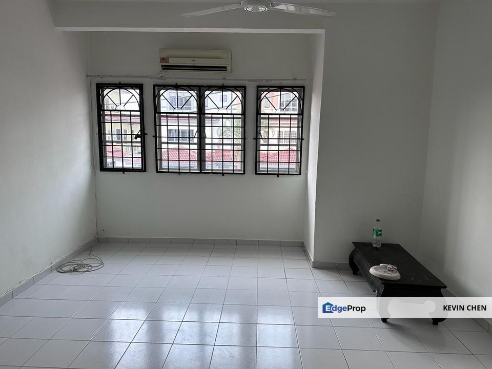 Kajang Taman Kurnia Indah 2.5-Storey House For Sale, Selangor, Kajang