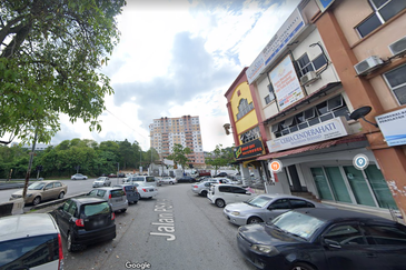 Pusat Perdagangan Seri Kembangan