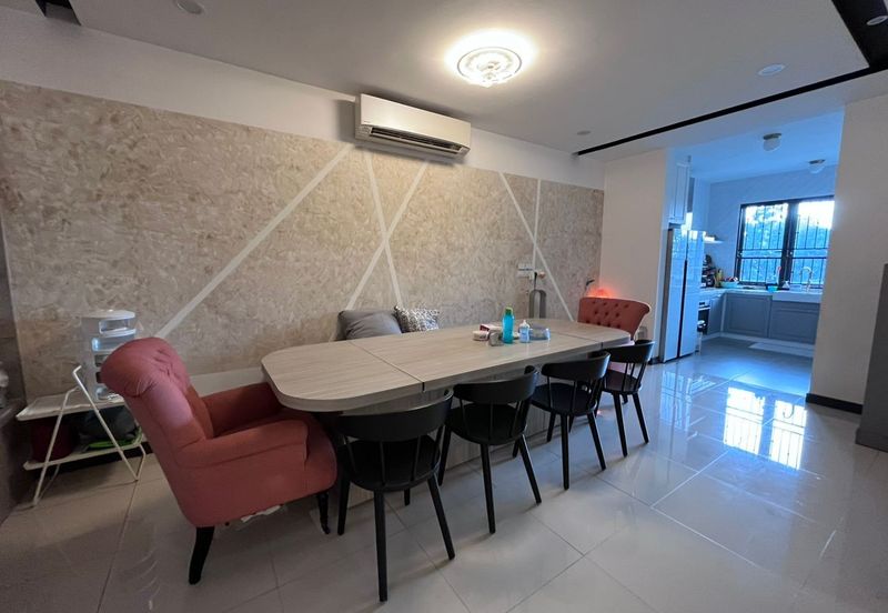 Tiara Hills, Taman Taynton View