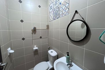 Tiara Hills, Taman Taynton View