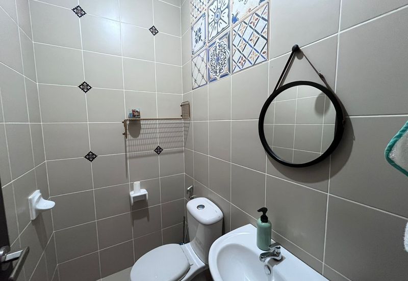 Tiara Hills, Taman Taynton View