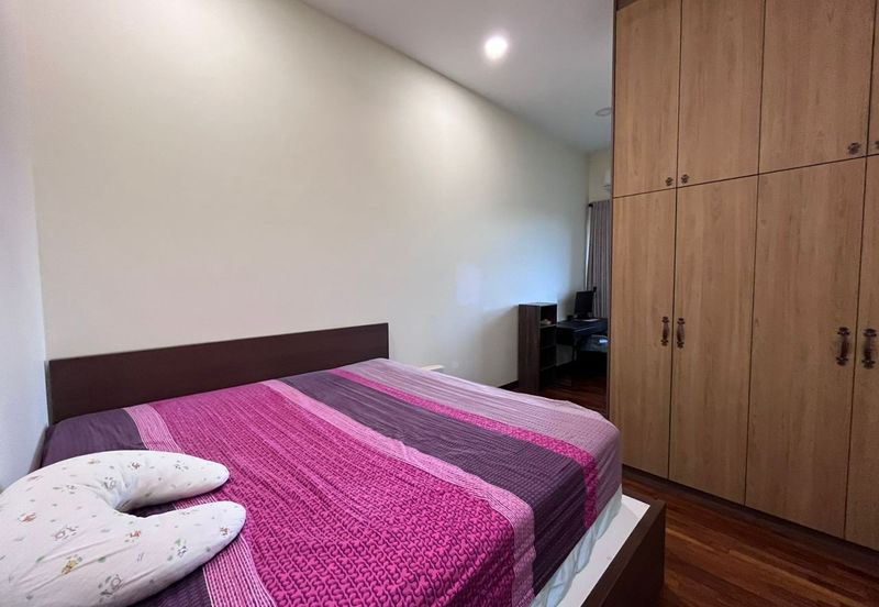 Tiara Hills, Taman Taynton View