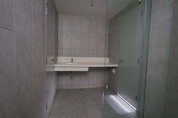 Emerald 9 Condominium