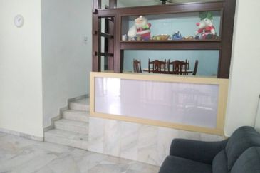 SL7, Bandar Sungai Long